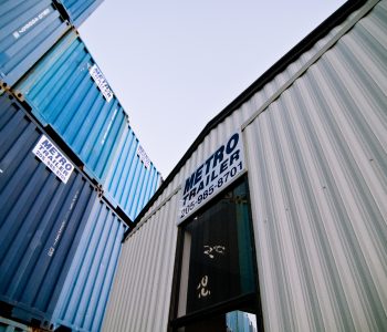 Office_and_Containers